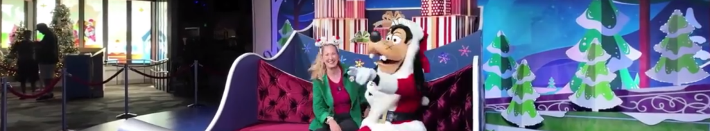 meet and greet santa goofy