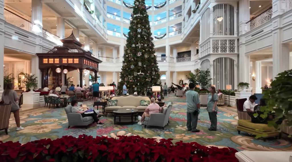 The Perch: A Lobby Bar Experience