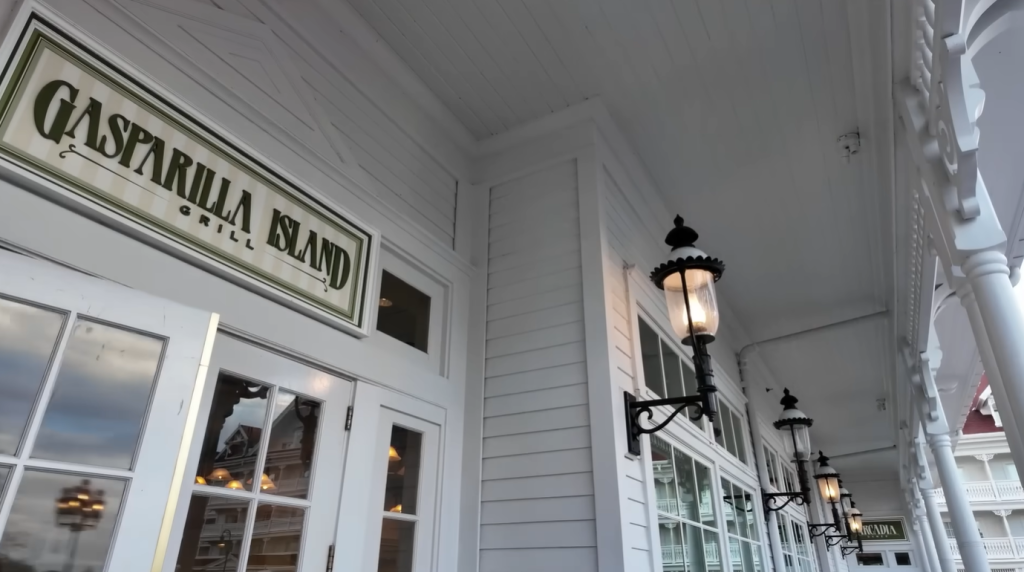 Sweet Treats: A Taste of the Holidays at Gasparilla Island Grill