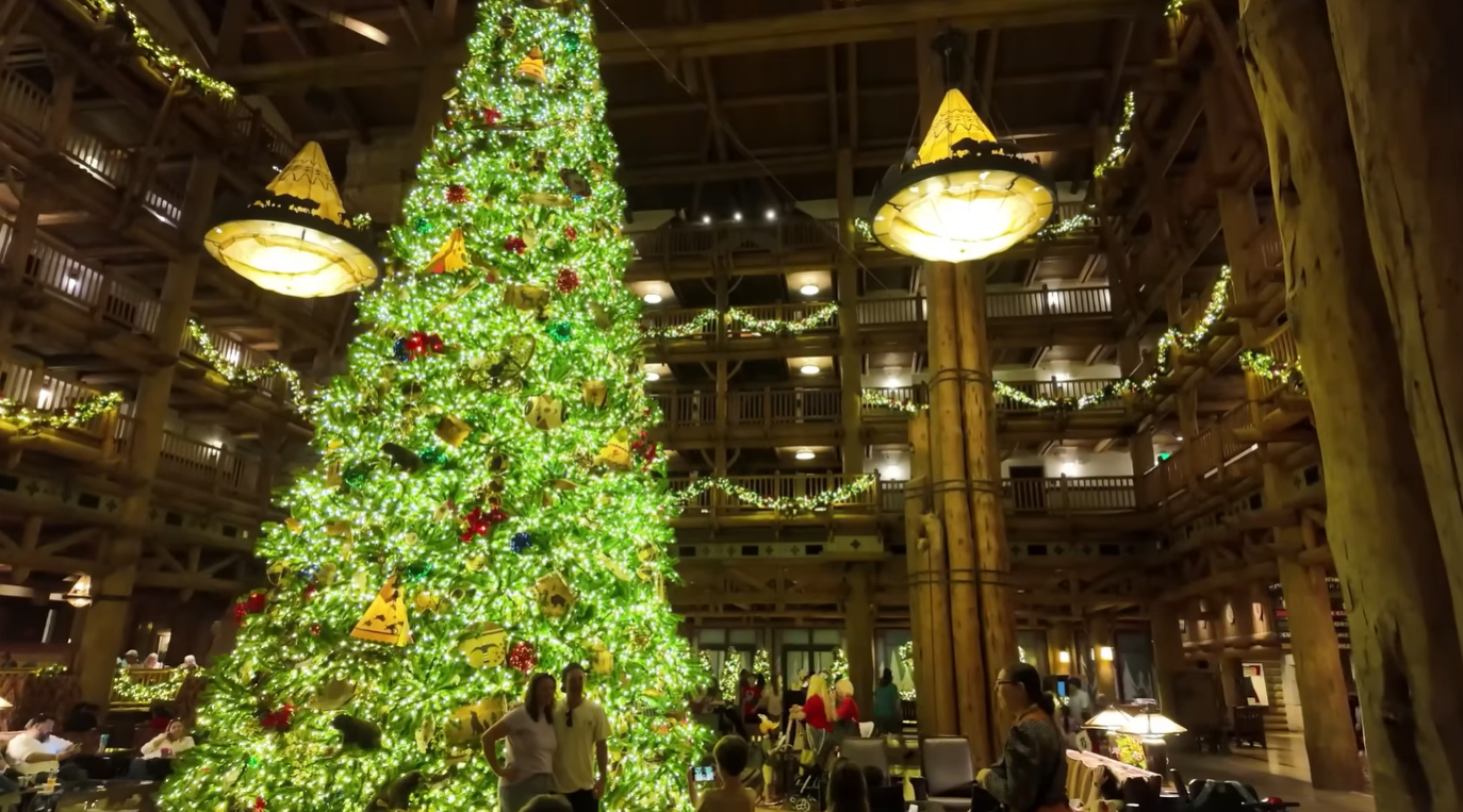 The Grand Lobby & Tree